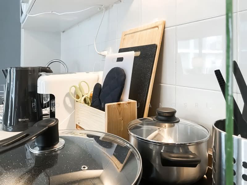 The Clover Thonglor Residence, Bangkok, Soi Sukhumvit 55, Khlong Tan Nua, Watthana, Bangkok, 1 Bedroom, 60 sqm, Condo For Rent, by Phoom Imruangsri, 500438119 - DDproperty.com