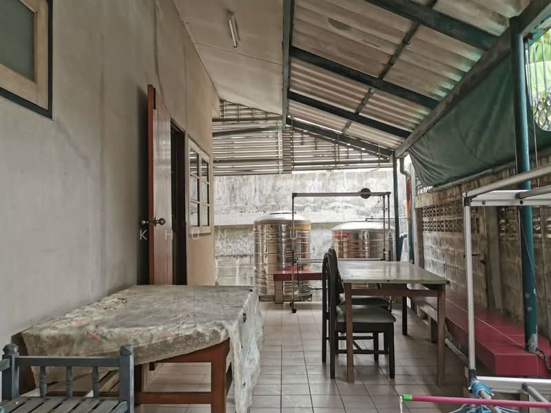 ขายบ้านเดี่ยว สุขุมวิท 56 พระโขนง, Bangkok, สุขุมวิท 56, Bang Chak, Phra Khanong, Bangkok, 3 Bedrooms, 400 sqm, Single Detached House For Sale, by Khun Sujira, 500438122 - DDproperty.com