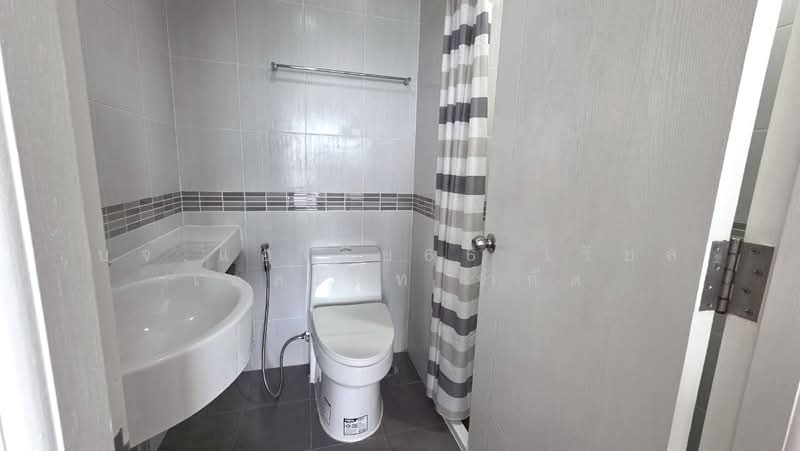 Lumpini Park Rama 9-Ratchada, Bangkok, 888 Chaturathit Road, Bang Kapi, Huai Khwang, Bangkok, 1 Bedroom, 38 sqm, Condo For Sale, by AREA66 Real Estate Co.,Ltd, 500438145 - DDproperty.com