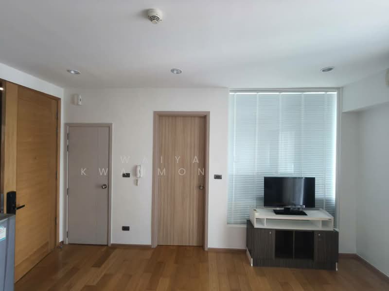 Fuse Sathorn-Taksin, Bangkok, Krung Thon Buri Road, Bang Lam Phu Lang, Khlong San, Bangkok, 1 Bedroom, 32 sqm, Condo For Rent, by Waiyawut Kwanmongkhol, 500438156 - DDproperty.com