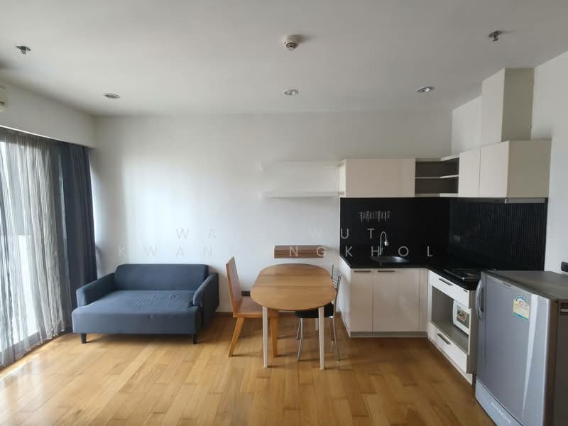 Fuse Sathorn-Taksin, Bangkok, Krung Thon Buri Road, Bang Lam Phu Lang, Khlong San, Bangkok, 1 Bedroom, 32 sqm, Condo For Rent, by Waiyawut Kwanmongkhol, 500438156 - DDproperty.com