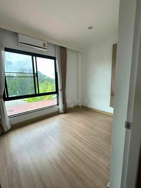 หมู่บ้านมิลาโน ทาวน์ ศรีราชา-เก้ากิโล : Milano Town Sriracha-KaoKilo, Chon Buri (Pattaya), Surasak, Si Racha, Chon Buri (Pattaya), 3 Bedrooms, 280 sqm, Single Detached House For Sale, by A House Property Co.,Ltd., 500438164 - DDproperty.com