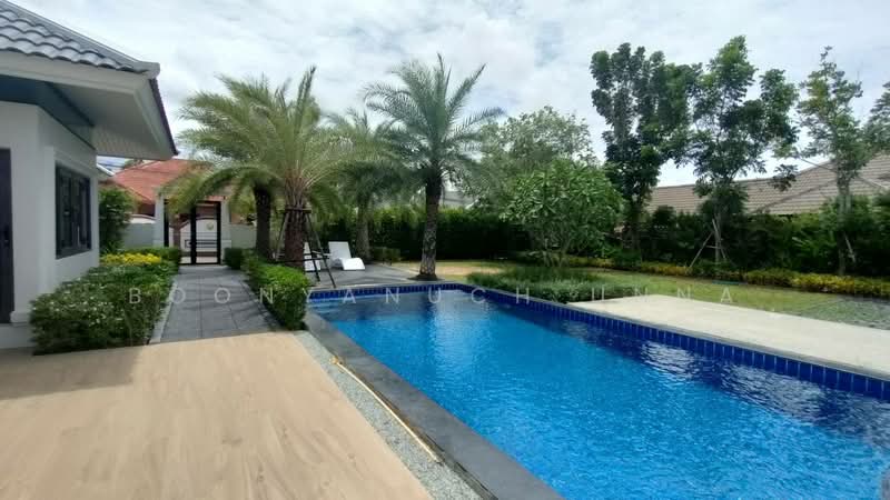 undefined, Chon Buri (Pattaya), Nong Pru, Bang Lamung (Pattaya), Chon Buri (Pattaya), 4 Bedrooms, 250 sqm, Single Detached House For Sale, by Boonyanuch Unna, 500438181 - DDproperty.com