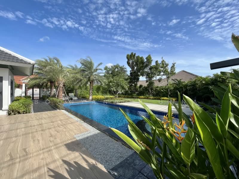 undefined, Chon Buri (Pattaya), Nong Pru, Bang Lamung (Pattaya), Chon Buri (Pattaya), 4 Bedrooms, 250 sqm, Single Detached House For Sale, by Boonyanuch Unna, 500438181 - DDproperty.com