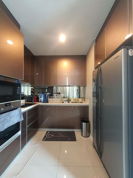 Menam Residences, Bangkok, 2088 Charoenkrung Road, Wat Prayakrai, Bang Kho Laem, Bangkok, 3 Bedrooms, 122 sqm, Condo For Sale, by Bangkok Residential, 500438192 - DDproperty.com