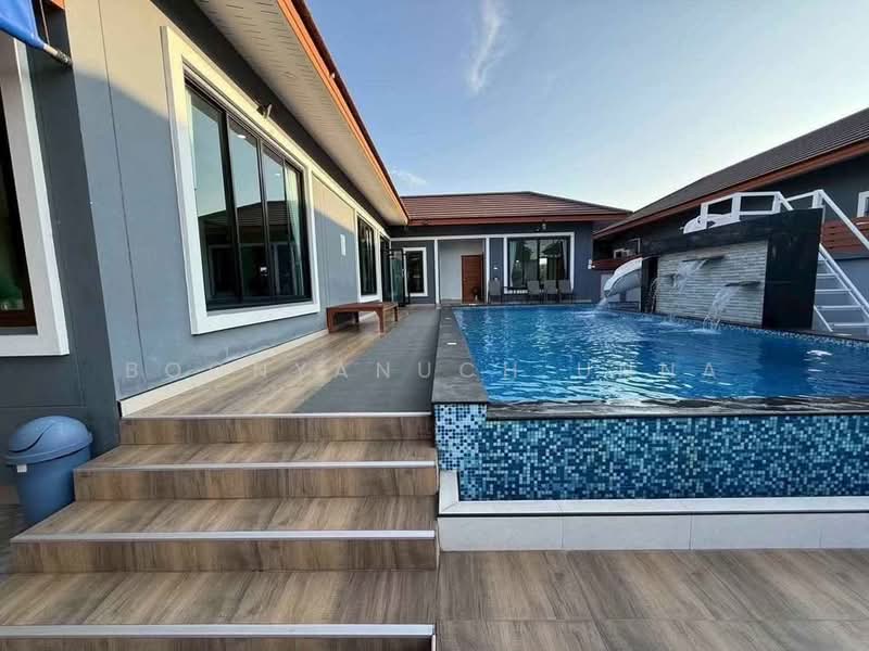 3-BR House, Chon Buri (Pattaya), Nong Pru, Bang Lamung (Pattaya), Chon Buri (Pattaya), 3 Bedrooms, 204 sqm, Single Detached House For Sale, by Boonyanuch Unna, 500438198 - DDproperty.com