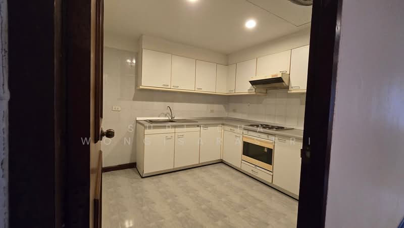 Liang Garden, Bangkok, 218 Soi Sri Nakhon Khwaeng, Chong Nonsi, Yan Nawa, Bangkok, 2 Bedrooms, 150 sqm, Condo For Sale, by Supitcha Wongisaraseri, 500438286 - DDproperty.com