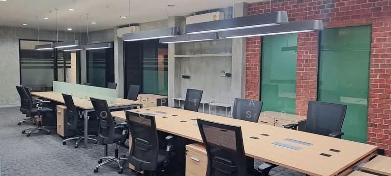 5-BR House, Bangkok, Phlapphla, Wang Thonglang, Bangkok, 5 Bedrooms, 200 sqm, Single Detached House For Rent, by Supitcha Wongisaraseri, 500438292 - DDproperty.com