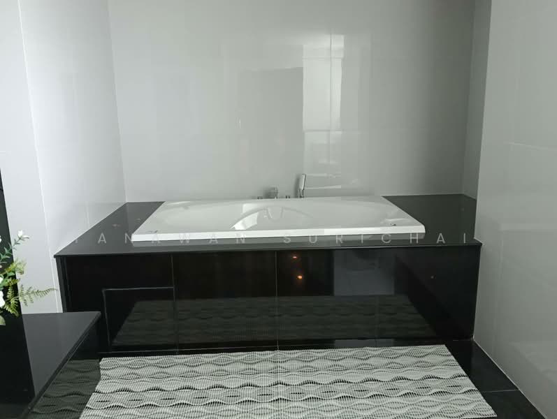 La Royale Beach, Chon Buri (Pattaya), 335 253-254, Na Chom Thian, Sattahip, Chon Buri (Pattaya), 3 Bedrooms, 208 sqm, Condo For Sale, by Tanawan Surichai, 500438301 - DDproperty.com