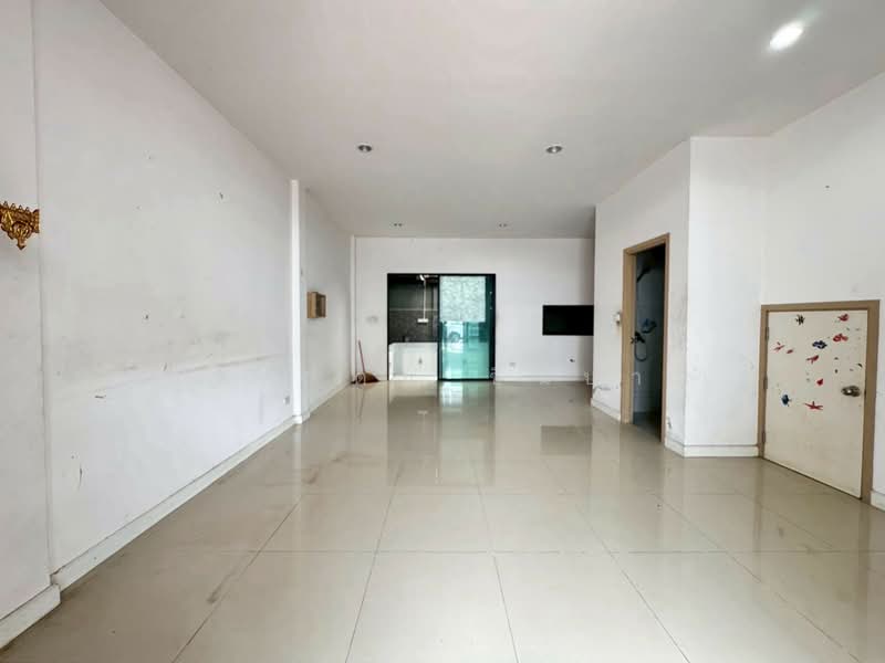 เอช ลีฟวิ่ง สเปซ, Chon Buri (Pattaya), Bueng, Si Racha, Chon Buri (Pattaya), 3 Bedrooms, 87 sqm, Townhouse For Sale, by สุดารัตน์ ชื่นบาน, 500438332 - DDproperty.com