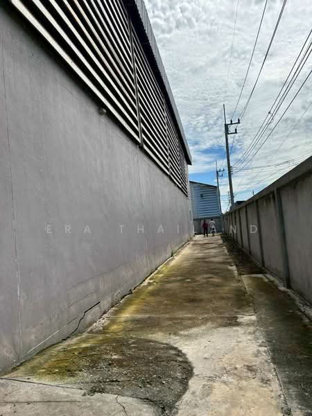 ขายด่วน!!! ที่ดิน + โกดัง + ออฟฟิศ = 1 ไร่ (400 ตรว), Pathum Thani, Na-Mai, Lat Lum Kaeo, Pathum Thani, , 360 sqm, Warehouse/Factory For Sale, by ERA Thailand, 500438358 - DDproperty.com