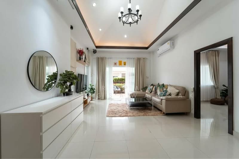 3-BR House, Chon Buri (Pattaya), Huai Yai, Bang Lamung (Pattaya), Chon Buri (Pattaya), 3 Bedrooms, 150 sqm, Single Detached House For Rent, by Jirapat Chuangsawadsak, 500438366 - DDproperty.com