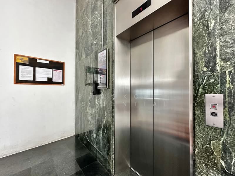 Icon II, Bangkok, Sukhumvit, Khlong Tan Nua, Watthana, Bangkok, 3 Bedrooms, 260 sqm, Condo For Sale, by Bangkok Residential, 500438429 - DDproperty.com