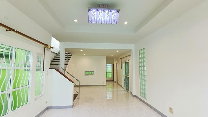 Prem Ruethai 20 Village : หมู่บ้านเปรมฤทัย 20, กรุงเทพ, หนองบอน, ประเวศ, กรุงเทพ, 180 ตร.ม., บ้านเดี่ยว ขาย, โดย คุณ วิญากร, 500438475 - DDproperty.com