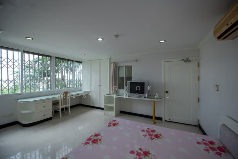Oriental Towers : โอเรียลเต็ล ทาวเวอร์, กรุงเทพ, 25 ซอยเอกมัย 12 ถนนเอกมัย, คลองตันเหนือ, วัฒนา, กรุงเทพ, 350 ตร.ม., คอนโด ขาย, โดย Bangkok Residential, 500438492 - DDproperty.com