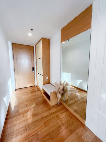 The Breeze Narathiwas, Bangkok, 198 Narathiwat Ratchanakarin Road, Chong Nonsi, Yan Nawa, Bangkok, 1 Bedroom, 47 sqm, Condo For Sale, by Trinnaya Dungsirisangthong, 500438542 - DDproperty.com