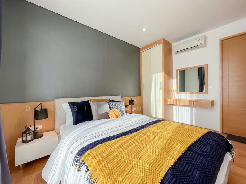 The Breeze Narathiwas, Bangkok, 198 Narathiwat Ratchanakarin Road, Chong Nonsi, Yan Nawa, Bangkok, 1 Bedroom, 47 sqm, Condo For Sale, by Trinnaya Dungsirisangthong, 500438542 - DDproperty.com