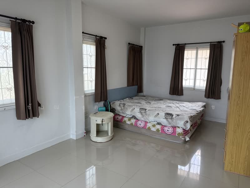 บ้านเดี่ยวพรทวีบ้านวิวสวน ติดถนนพุทธมณฑลสาย 5, Nakhon Pathom, พุทธมณฑลสาย 5, Bang Krathuk, Sam Phran, Nakhon Pathom, 4 Bedrooms, 220 sqm, Single Detached House For Sale, by ชัยณรงค์ ลิ้มอารีย์สุข, 500438551 - DDproperty.com