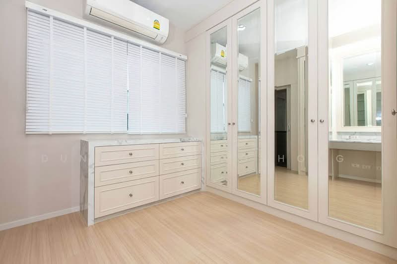 Baan Klang Muang Sukhumvit 77, Bangkok, Soi On Nut 17, Suan Luang, Bangkok, 2 Bedrooms, 178 sqm, Townhouse For Sale, by Trinnaya Dungsirisangthong, 500438559 - DDproperty.com