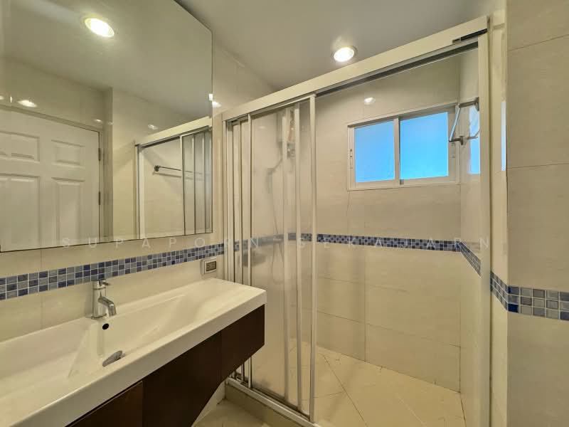 Life @ Ratchada-Huai Khwang, Bangkok, 189 Pracharatbamphen Road, Huai Khwang, Bangkok, 1 Bedroom, 30 sqm, Condo For Rent, by Supaporn Sekajarn, 500438597 - DDproperty.com