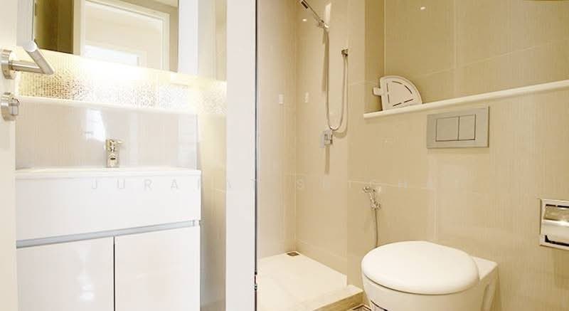 H Sukhumvit 43, Bangkok, 28 Sukhumvit 34 Road, Khlong Tan Nua, Watthana, Bangkok, 2 Bedrooms, 62 sqm, Condo For Rent, by Jurarat Srichat, 500438638 - DDproperty.com