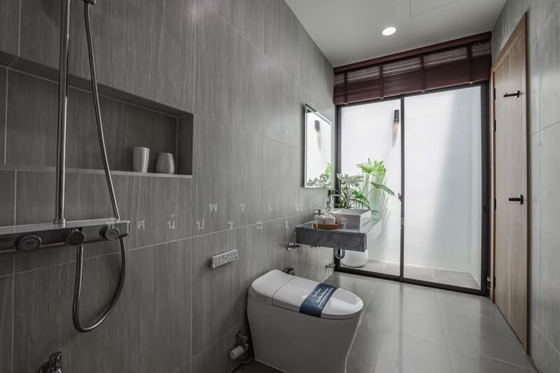 บ้านเดี่ยวหรู หางดง เชียงใหม่ | เพดานสูง | 4 ห้องนอน | 4 ห้องน้ำ | เริ่มต้น ฿ 9.9ล้านบาท, เชียงใหม่, หางดง, เชียงใหม่, 258 ตร.ม., บ้านเดี่ยว ขาย, โดย พรเทพ ทัศน์ประเสริฐสิน, 500438642 - DDproperty.com