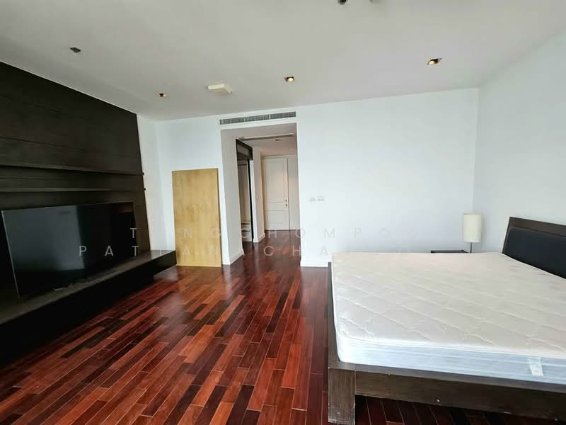 Athenee Residence, Bangkok, 65 Witthayu Road, Lumphini, Pathum Wan, Bangkok, 4 Bedrooms, 216 sqm, Condo For Rent, by Tongchompoo Pattanachaiwongkoon, 500438651 - DDproperty.com