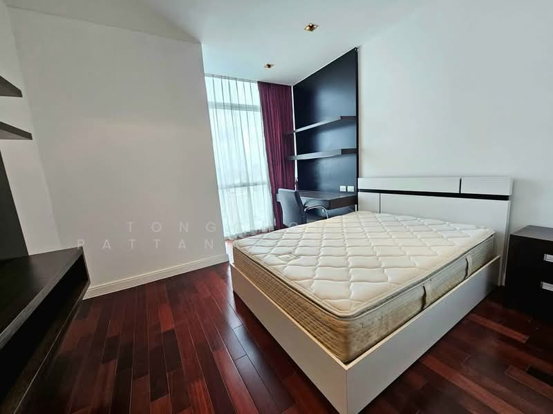 Athenee Residence, Bangkok, 65 Witthayu Road, Lumphini, Pathum Wan, Bangkok, 4 Bedrooms, 216 sqm, Condo For Rent, by Tongchompoo Pattanachaiwongkoon, 500438651 - DDproperty.com