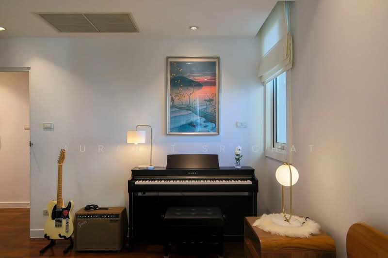 Baan Siri 24, Bangkok, 39 Sukhumvit 24 Alley, Khong Tan, Khlong Toei, Bangkok, 2 Bedrooms, 101 sqm, Condo For Rent, by Jurarat Srichat, 500438677 - DDproperty.com