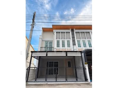 ขาย - Golden Town 2 Bangna-Suanluang : โกลเด้น ทาวน์ 2 บางนา-สวนหลวง, กรุงเทพ