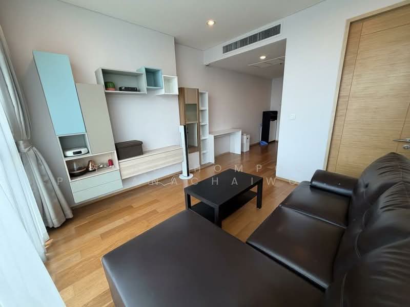 The Breeze Narathiwas, Bangkok, 198 Narathiwat Ratchanakarin Road, Chong Nonsi, Yan Nawa, Bangkok, 1 Bedroom, 45 sqm, Condo For Rent, by Tongchompoo Pattanachaiwongkoon, 500438690 - DDproperty.com
