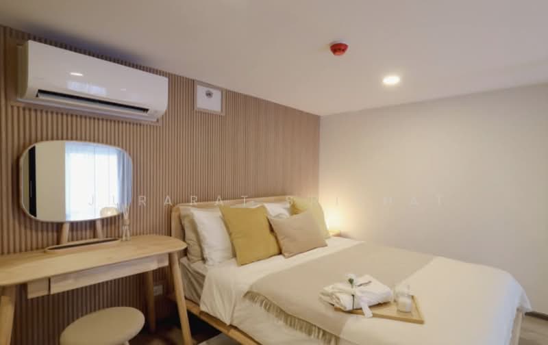 SOHO Bangkok Ratchada, Bangkok, 74 Pracha Rat Bamphen Rd, Huai Khwang, Bangkok, 2 Bedrooms, 48 sqm, Condo For Rent, by Jurarat Srichat, 500438714 - DDproperty.com