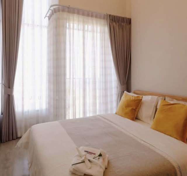 SOHO Bangkok Ratchada, Bangkok, 74 Pracha Rat Bamphen Rd, Huai Khwang, Bangkok, 2 Bedrooms, 48 sqm, Condo For Rent, by Jurarat Srichat, 500438714 - DDproperty.com