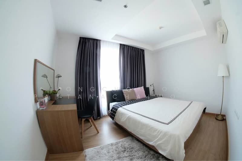Thru Thonglor, Bangkok, Petchaburi Road, Bang Kapi, Huai Khwang, Bangkok, 2 Bedrooms, 62 sqm, Condo For Rent, by Tongchompoo Pattanachaiwongkoon, 500438720 - DDproperty.com