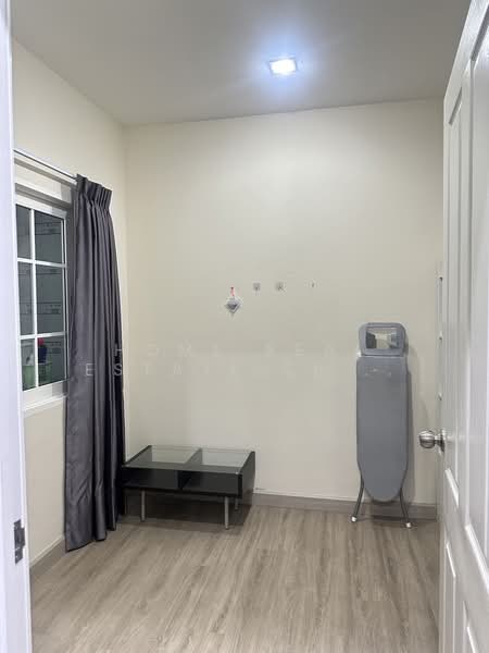 Golden Town 3 Bangna-Suanluang, Bangkok, Kanchanaphisek Road, Prawet, Bangkok, 4 Bedrooms, 117 sqm, Townhouse For Sale, by HOME Real Estate Service, 500438750 - DDproperty.com