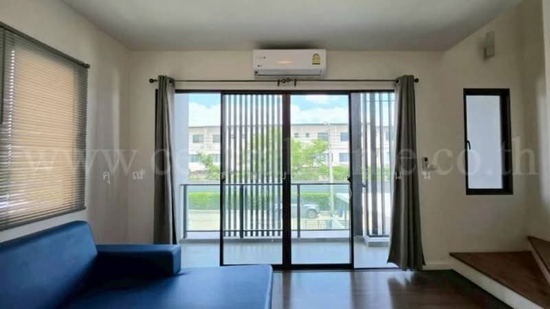 Town Avenue Merge Rattanatibet : ทาวน์ อเวนิว เมิร์จ รัตนาธิเบศร์, นนทบุรี, ถนน รัตนาธิเบศร์, บางรักใหญ่, บางบัวทอง, นนทบุรี, 170 ตร.ม., ทาวน์เฮ้าส์ ขาย, โดย คุณ พลอยวาลินน์ (วาลินน์), 500438760 - DDproperty.com