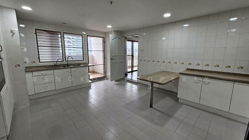 Sethiwan Mansion Sukhumvit 49, Bangkok, Soi Sukhumvit 49, Khlong Tan Nua, Watthana, Bangkok, 3 Bedrooms, 326 sqm, Condo For Rent, by BANGKOK PROPERTY AGENTS, 500438782 - DDproperty.com