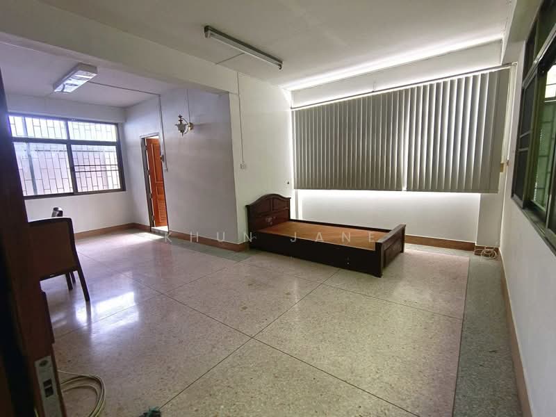 Townhouse for Rent – Rama III / Sathu Pradit (SPSJP521), Bangkok, สาธุประดิษฐ์ 29, Chong Nonsi, Yan Nawa, Bangkok, 5 Bedrooms, 400 sqm, Townhouse For Rent, by Khun Jane, 500438796 - DDproperty.com
