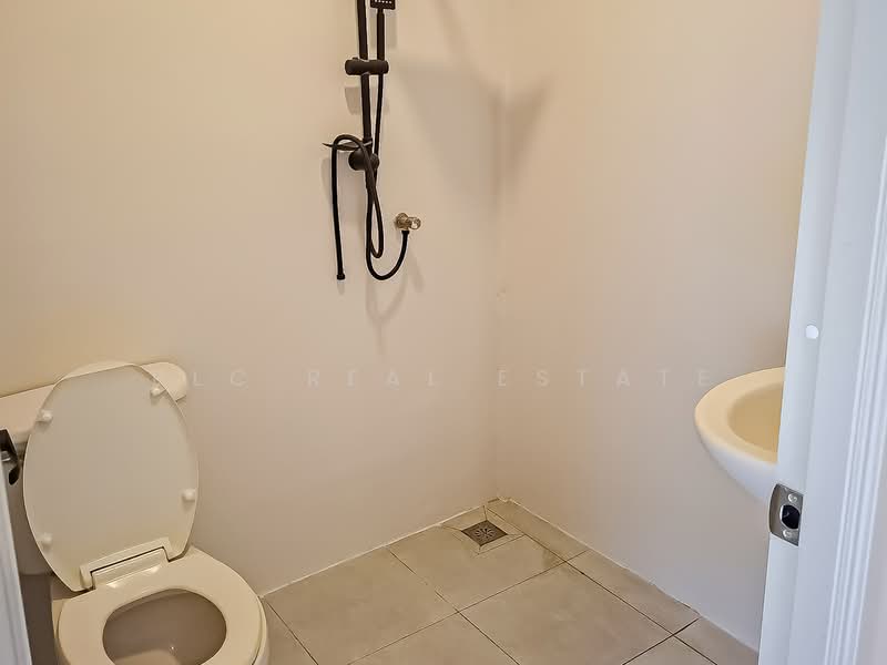 House for Sale Khao Noi East Pattaya 4 Bedroom 2 Storey, Chon Buri (Pattaya), Bang Lamung, Bang Lamung (Pattaya), Chon Buri (Pattaya), 4 Bedrooms, 180 sqm, Single Detached House For Sale, by PLC Real Estate, 500438823 - DDproperty.com
