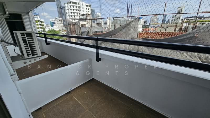 U&I Mansion, Bangkok, Soi Phrom Phak, Khlong Tan Nua, Watthana, Bangkok, 2 Bedrooms, 170 sqm, Condo For Rent, by BANGKOK PROPERTY AGENTS, 500438847 - DDproperty.com