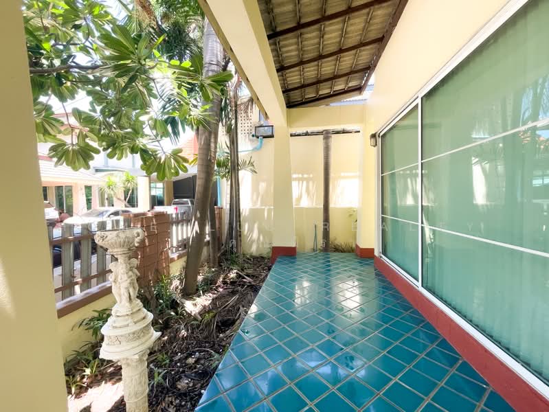 Tropical Resort Style House Kanchanaphisek10/3, Bangkok, Ram Inthra, Khan Na Yao, Bangkok, 3 Bedrooms, 400 sqm, Single Detached House For Sale, by HOMEPLUS REALTY - คุณมิรา, 500438862 - DDproperty.com
