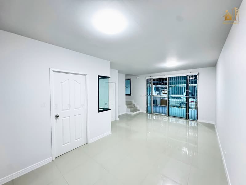 The Trust Town Ratchapruek - Rattanathibet, Nonthaburi, 98 Ratchaphruek Road, Om Kret, Pak Kret, Nonthaburi, 4 Bedrooms, 130 sqm, Townhouse For Sale, by ณัฐพล ชือไพเวสน์, 500438867 - DDproperty.com