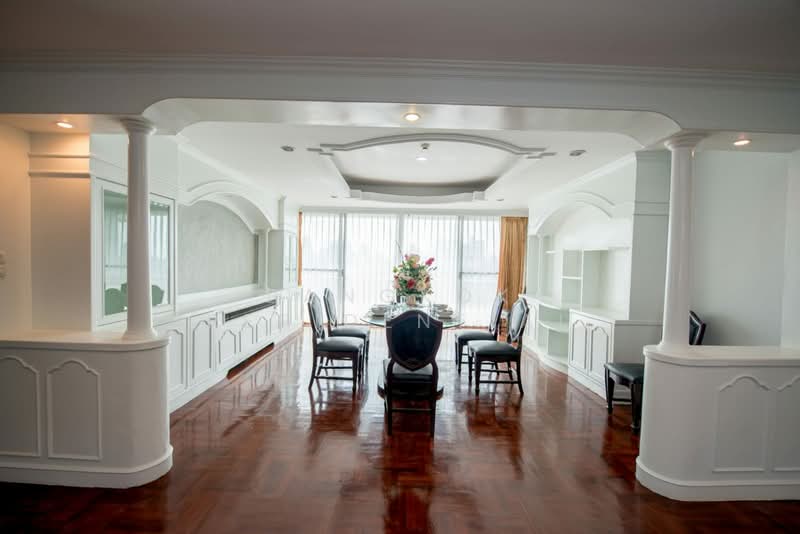 Oriental Towers, Bangkok, 25 Soi Ekkamai 12, Ekkamai Road, Khlong Tan Nua, Watthana, Bangkok, 3 Bedrooms, 350 sqm, Condo For Sale, by Bangkok Residential, 500438871 - DDproperty.com