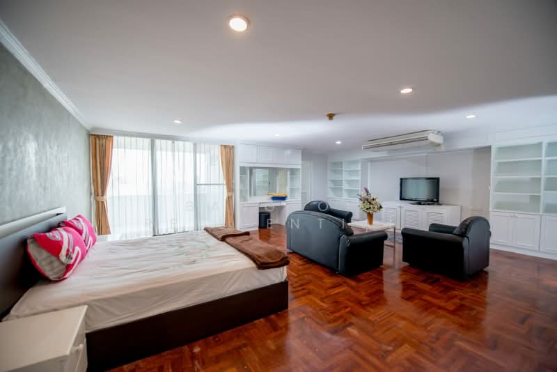 Oriental Towers, Bangkok, 25 Soi Ekkamai 12, Ekkamai Road, Khlong Tan Nua, Watthana, Bangkok, 3 Bedrooms, 350 sqm, Condo For Sale, by Bangkok Residential, 500438871 - DDproperty.com