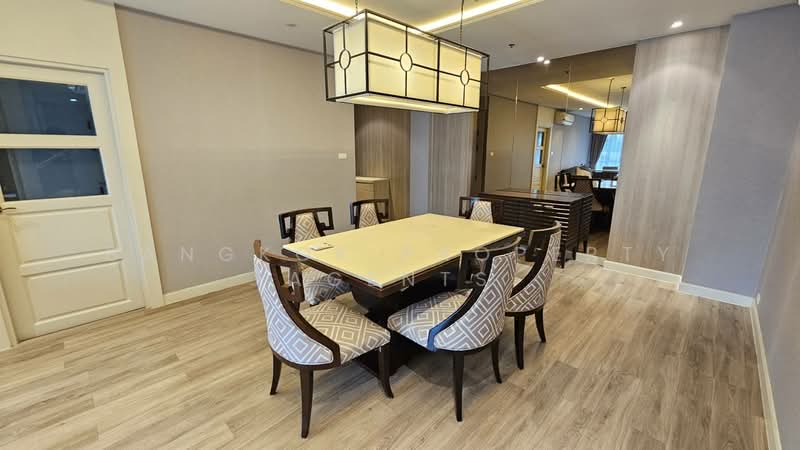 UN Residence, Bangkok, Khlong Tan Nua, Watthana, Bangkok, 3 Bedrooms, 190 sqm, Condo For Rent, by BANGKOK PROPERTY AGENTS, 500438888 - DDproperty.com