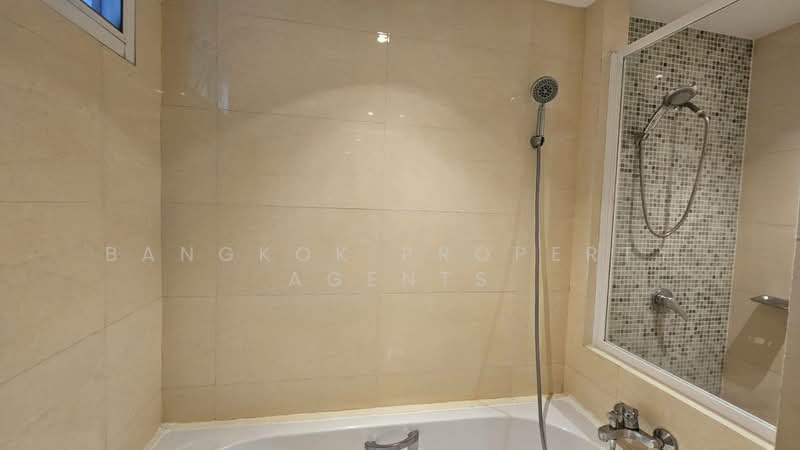 UN Residence, Bangkok, Khlong Tan Nua, Watthana, Bangkok, 3 Bedrooms, 190 sqm, Condo For Rent, by BANGKOK PROPERTY AGENTS, 500438888 - DDproperty.com