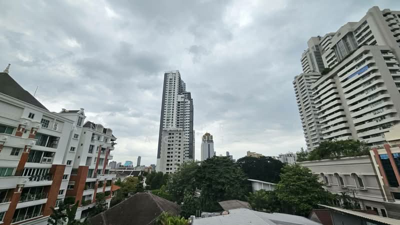 UN Residence, Bangkok, Khlong Tan Nua, Watthana, Bangkok, 3 Bedrooms, 190 sqm, Condo For Rent, by BANGKOK PROPERTY AGENTS, 500438888 - DDproperty.com