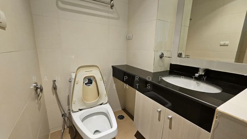 UN Residence, Bangkok, Khlong Tan Nua, Watthana, Bangkok, 3 Bedrooms, 190 sqm, Condo For Rent, by BANGKOK PROPERTY AGENTS, 500438888 - DDproperty.com