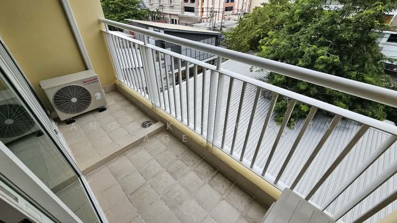 UN Residence, Bangkok, Khlong Tan Nua, Watthana, Bangkok, 3 Bedrooms, 190 sqm, Condo For Rent, by BANGKOK PROPERTY AGENTS, 500438888 - DDproperty.com