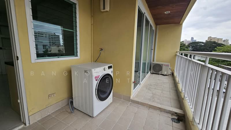 UN Residence, Bangkok, Khlong Tan Nua, Watthana, Bangkok, 3 Bedrooms, 190 sqm, Condo For Rent, by BANGKOK PROPERTY AGENTS, 500438888 - DDproperty.com